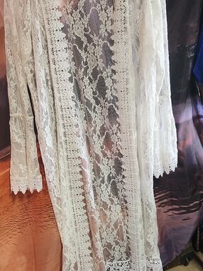 Delicate White Lace Longline Tunic Kimono